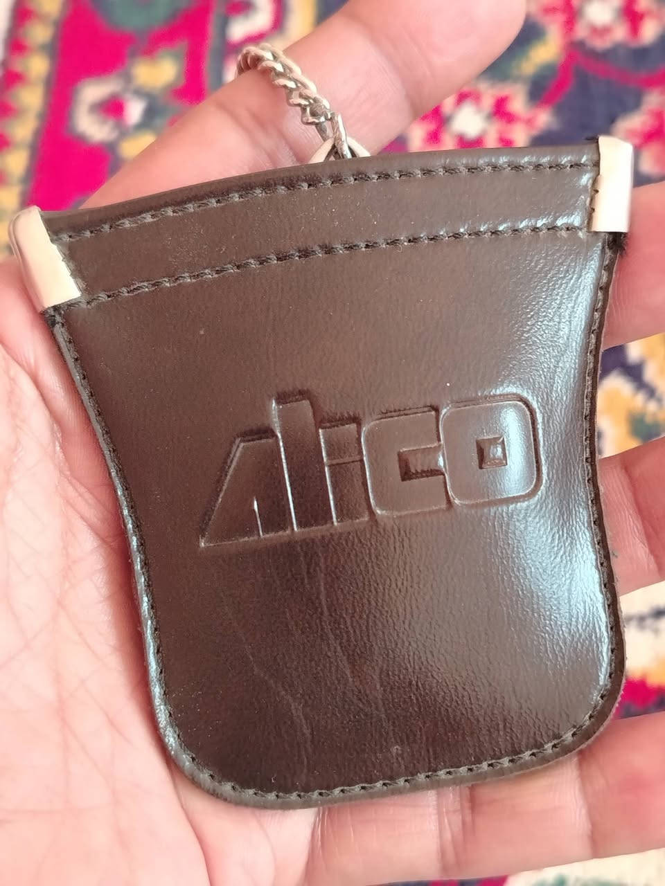 من رخصه الادمن الطيب ساعه جيب بطاريه باله أمريكي ماكنه ياباني  أرقام لامينوس مضيئه بليل مع حافظه جلد طبيعي   اول تم 23 الف  مع التوصيل مهتم يراسلني يرسلي عنوان مع رقم الهاتف


**إذا كنت صاحب هذا الإعلان وتريد حذفه لأي سبب، رجاءا أرسل رسالة إلى الدعم الفني**