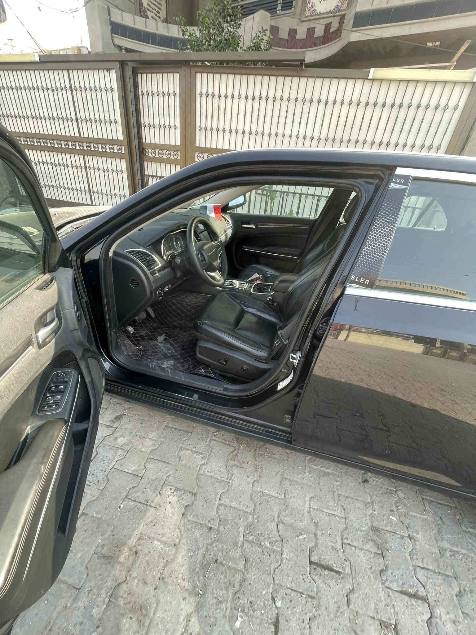 السلام عليكم اوباما موديل 2018 كفاله عامه من كلشي وارد امريكي كلين تايتل بدون اي حادث فول 1/1 رقم الشاصي موجود بل منشور رقم السياره سليمانيه بسمي هزه جديد مكينه كير تبريد ثلج صدر امامي صدر خلفي كله جديد. السعر 245 دولار وبيها مجال مكان السياره بغداد المحموديه رقم الهاتف ***********
