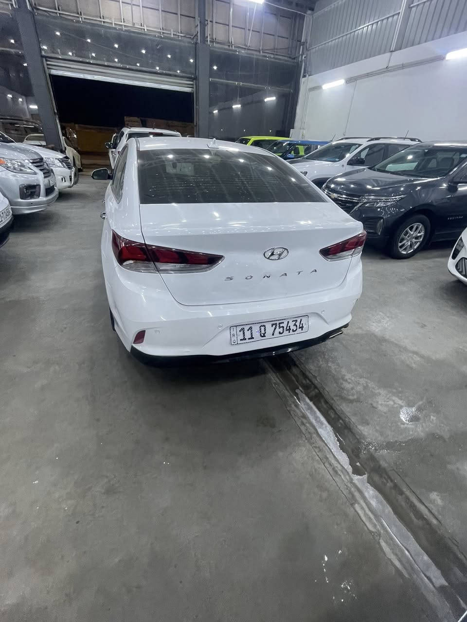 السلام عليكم سوناتا موديل 19 وارد أمريكي حادثها دعاميه خلفيه مكفوله من صبغ وتبديل بصمه كشنات كهربأ داخل بيجي السعر 155 للاستفسار *********** السياره ماشيه 55ميل
