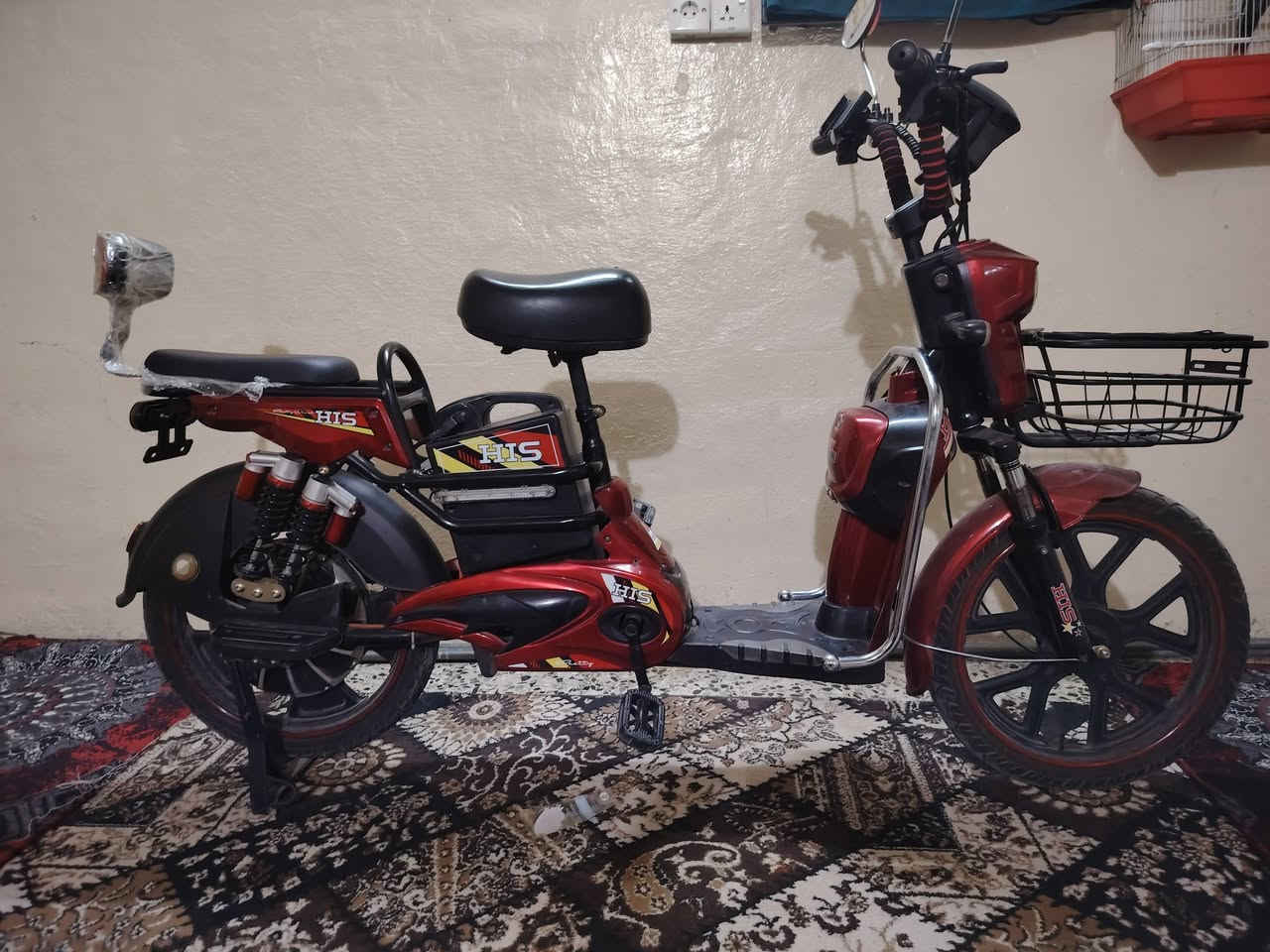 دراجه للبيع 275
و بيه مجال 
رقم التلفون ***********
