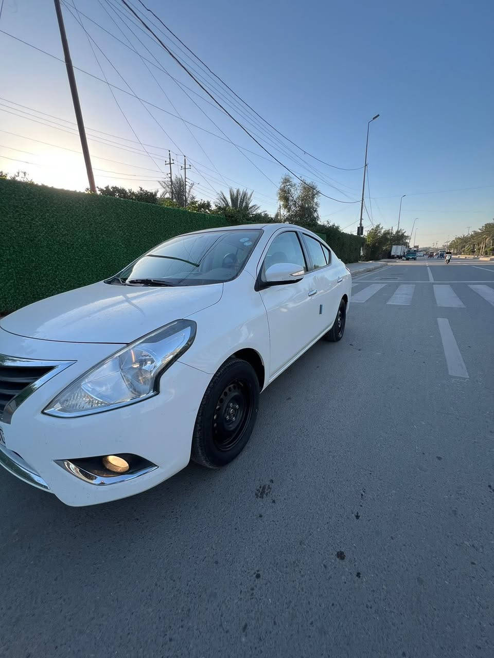 سلام عليكم نيسان سني مديل 2024 سيارة مكفولة بس بارد موظح بل سونار سيارة جاهزة من كلشي مدوشمة كلهة وماشيه ٦٨ لف وبسمي واي ستفسار هاتف *********** 
سعر ١١٨ وبيهة مجال
