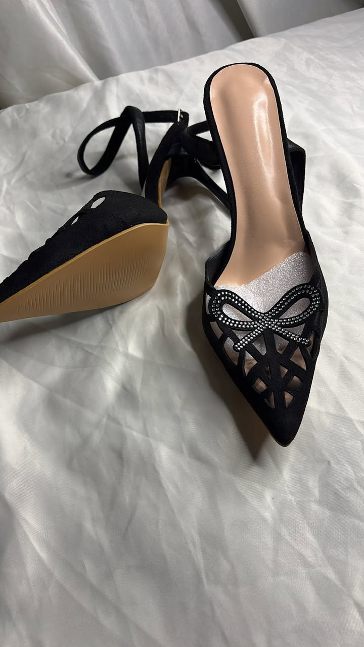 السلام عليكم حبايب ربي يرزقني ويرزقكم احذيه شي ان اسعارهم من ل 3 الاف لحد 10 الاف جميع لاحجام واكو ملابس واحذيه بعد اذا تحبون داخلو خاص او تعالو للانستا او تيك توك كولشي انشر بيه 4.nzl


**إذا كنت صاحب هذا الإعلان وتريد حذفه لأي سبب، رجاءا أرسل رسالة إلى الدعم الفني**