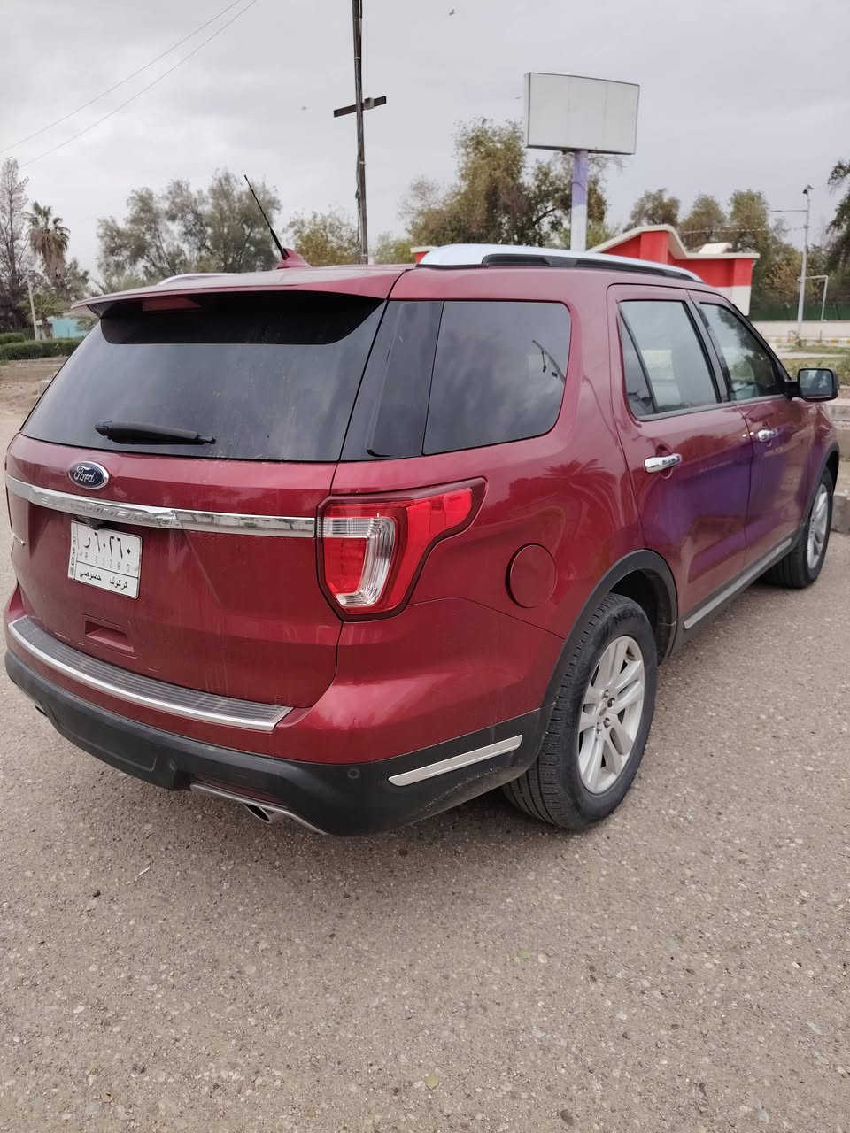 فورد اكس بلور وارد كندي موديل 2019 محرك 6سلندر موصفات لمتت تو ويل مو فور ويل بسمي اسنوية سبع مقاعد اسيارة فول موصفات عدة فتحت سقف كير محرك كهربائيات صدر كله نظيف وبشرط سعر 160بي مجال استفسار على***********
