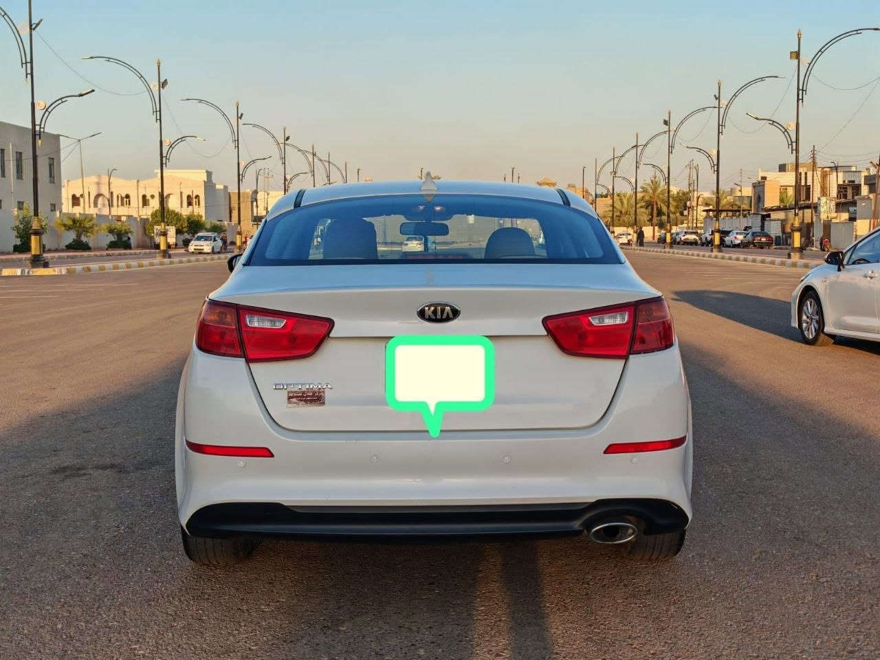 للبيع كيا أوبتيما 2016 وارد خليجي

موديل: 2016
وارد: خليجي
المحرك:  DOHC 16V 2000 ( دوش 2000 )
عداد الكيلومتر : 157,000 كم
اللون: أبيض لؤلؤي
الداخلية: بيجي واسود
الرقم : بغداد خصوصي والسنوية جديدة بأسمي تحويل بأي وقت تريد

المواصفات
✅ شاشة لمس
✅ كاميرا خلفية
✅ حساسات خلفية
✅ مثبت سرعة
✅ تحكم من الاستيرن
✅ بلوتوث + USB + AUX
✅ جنوط ألمنيوم أصلية
✅ تكييف ممتاز وبارد جدًا
✅ مرايا ونوافذ كهربائية
✅ ABS + نظام الثبات
بالحقيقة بعد احلى من الصور

حالة السيارة
✔️ وارد خليجي أصلي.
✔️ السيارة بدون أي ضرر أو حوادث.
✔️ محرك وگير بحالة ممتازة جدًا.
✔️ عداد الكيلومتر : 157 ألف كم، مشي استخدام شخصي هادئ وليس استخدامًا مرهقًا أو أجرة.
✔️ السيارة محافظ عليها بشكل كبير، وجميع الصيانات الدورية اعملها في وقتها.
✔️ لا تحتاج إلى أي دينار مصروف، جاهزة للاستخدام .

📍 السعر المطلوب: 14,600$ ( بيها مجال للتفاوض بالمعقول )

📞 للاستفسار: على الخاص او الاتصال ( *********** )
العنوان : الانبار - الرمادي
