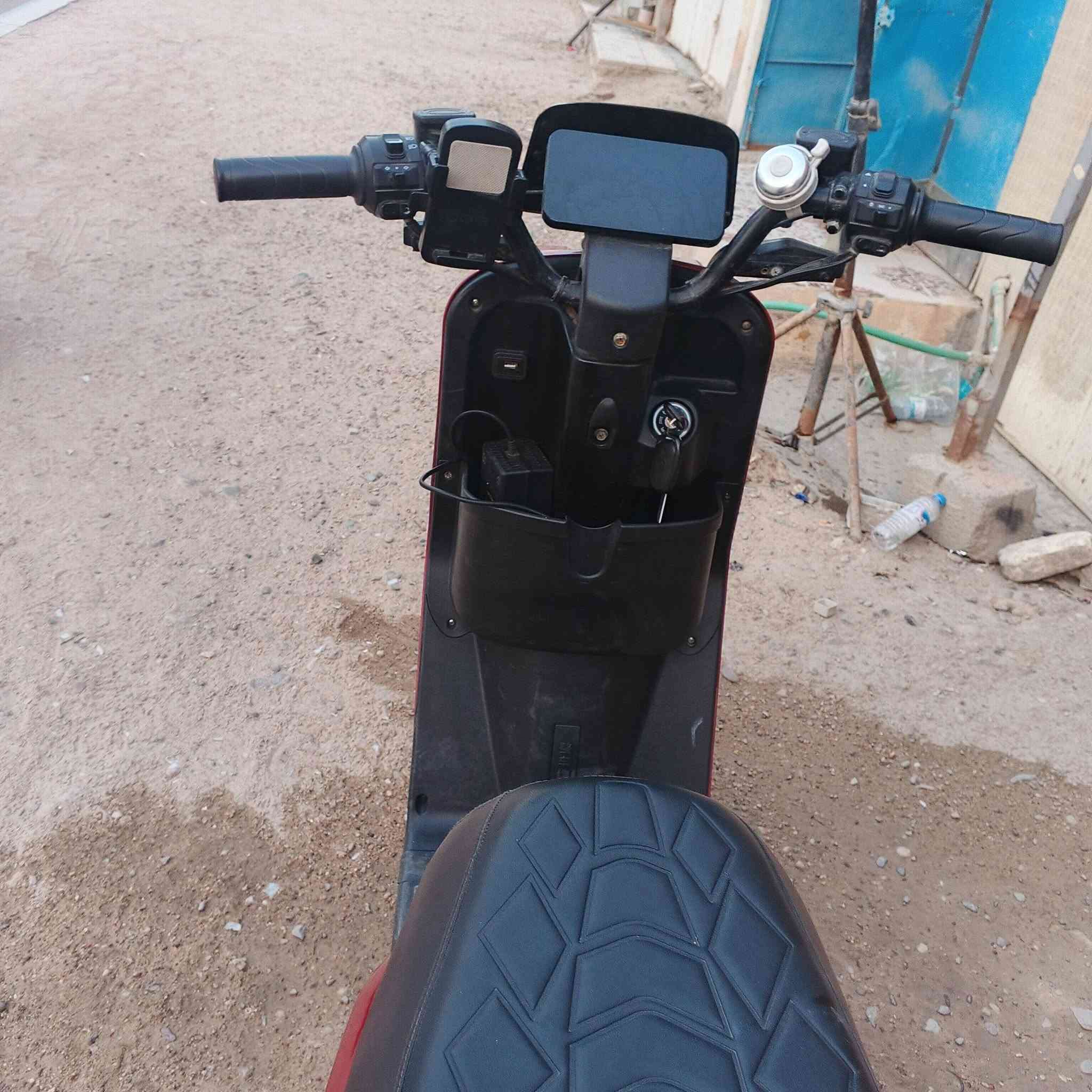 دراجه شحن T11 بطاريه32 امبير موديل 2026 
سعر 425وبيه مجال قليل من  اللون احمر بصمه+كارت تشغيل شغله  اليت عالي ناصي اشاير هورن  نهضته حلوه بطاريات جدد

مكان الزبير قرب مستشفى  دار الشفاء***********@مكلف بل نشر واتساب
