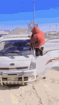 محل حجي محمد لتصليح المكاين الجام وتبديل الجام. وتصليح القفاله العنوان بابل القاسم رقم الهاتف ***********
