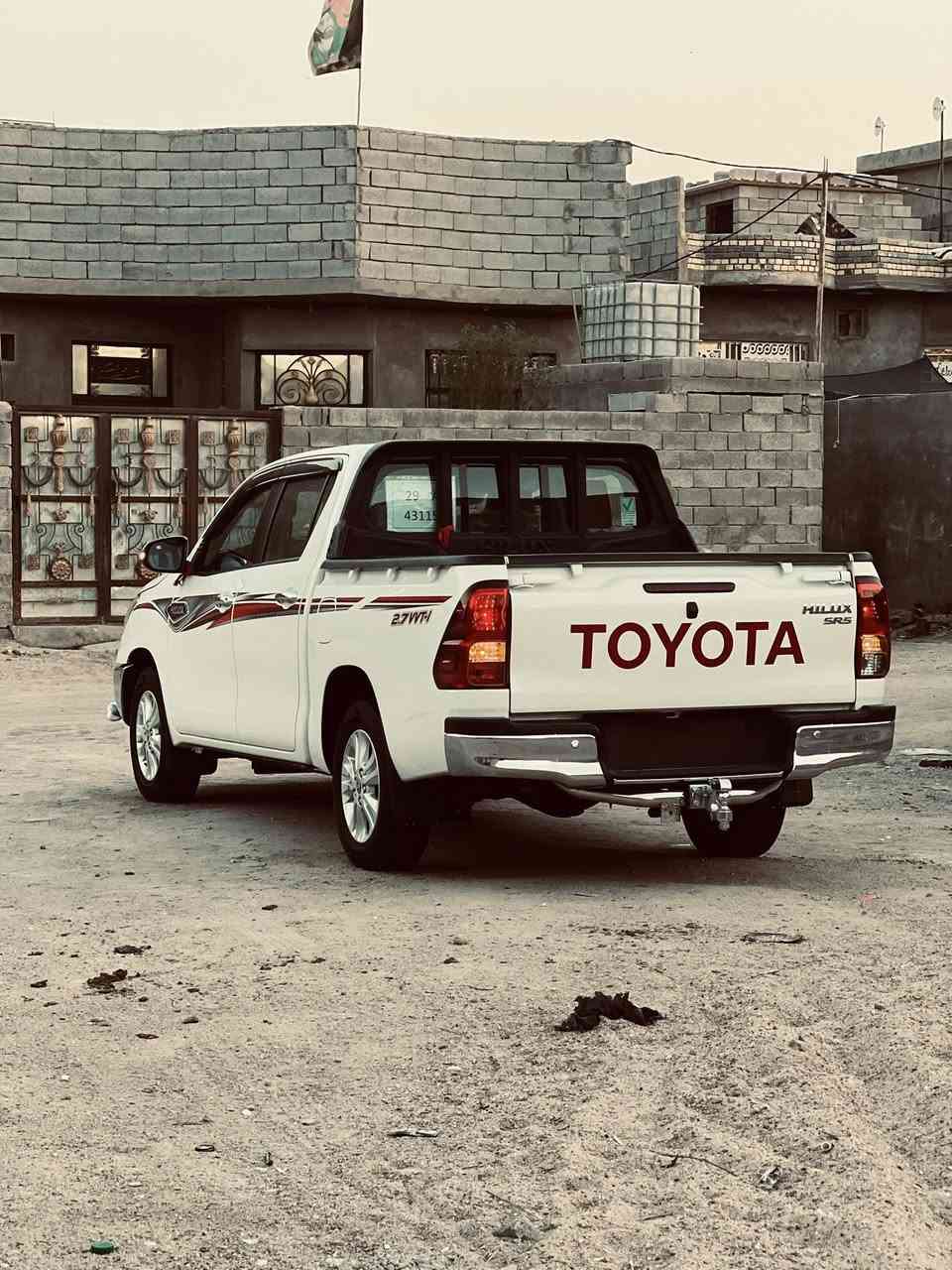 سلام عليكم شباب شباب سياره بيكم ناصي (24) مديل ماشيه (70)الف بسمي سياره فول مواصفات سياره نضيفه حيل كفاله عامه رقم الهاتف (***********) تصل وبيك خير وتدلل (مكاني بصره زبير )🙏🏽🤎
