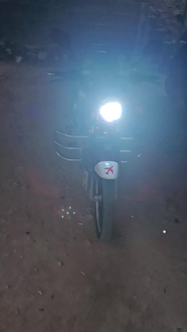 ماطور هيوشه موديل 21 نضيف نضافه فول ما عايز كلشي محرك ناعم نكره سلف ملوز ع اخير السعر 750 قفل الشراي خاص او يتصل ***********
