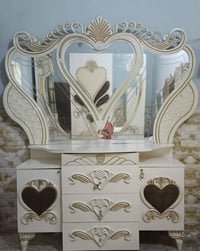 غرفة تركية • خشب ثقيل • نظافة ٩٠٪