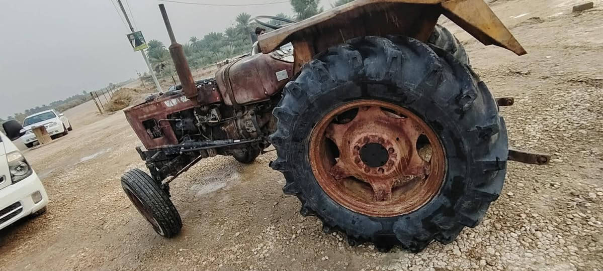 السلام عليكم مكينه للبيع عنتر موديل 71 رقم او سنويه  مكان ديوانيه قضاء الدغاءء///***********🫠
