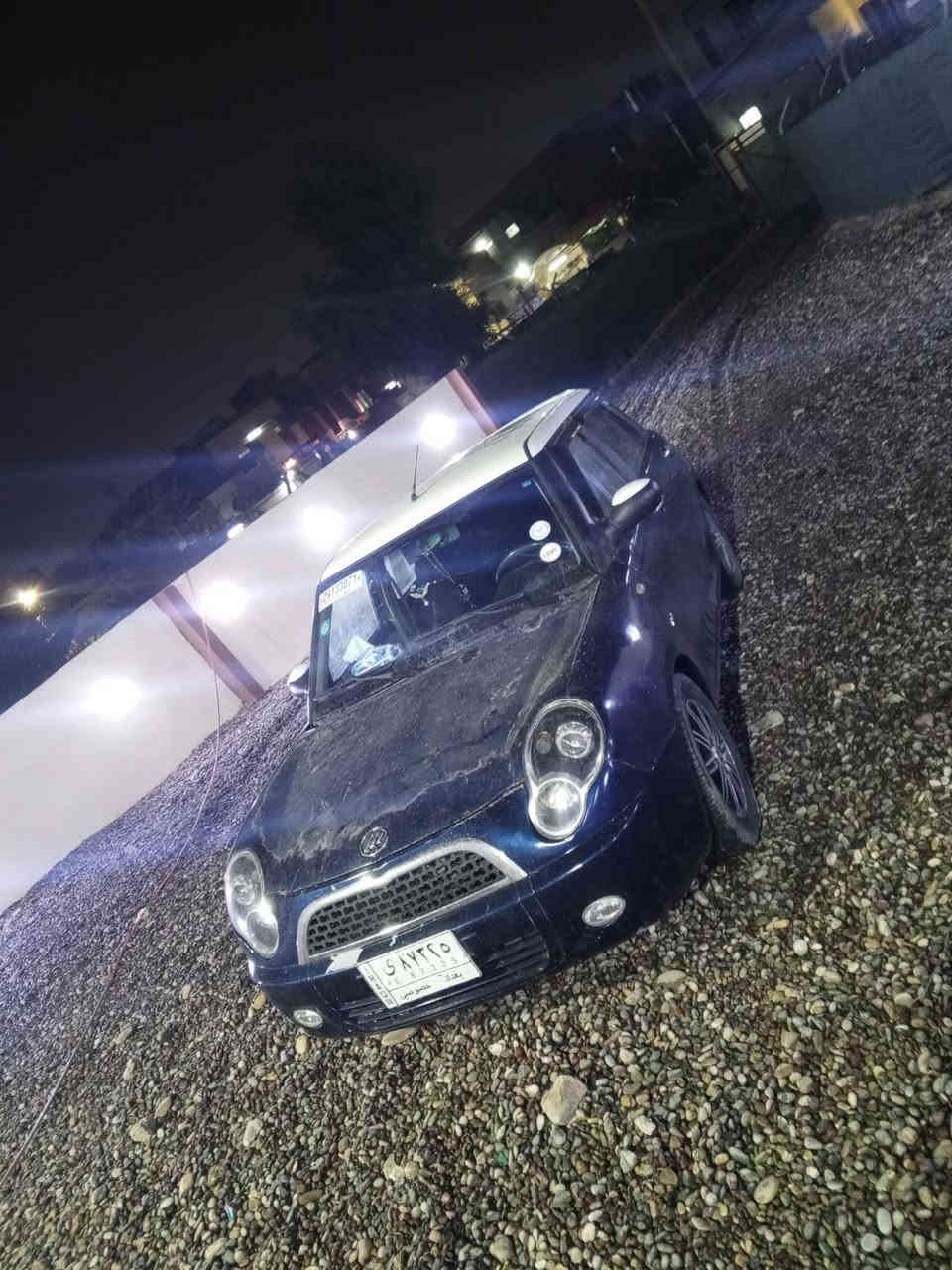 السلام عليكم اخوتي ليفان 320 كاربون بانزين سنويه لنهايه 29 بيها فقط دوائر وباسفل بواب ورا مصلحين فقط بعد حتى ما مصبوغين قطره صبغ ما بيها ويعوزها بور مكاني الموصل وسعرها 44 وبيها ومجال لشراي ***********
