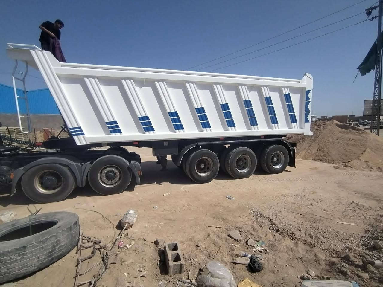 اللهم صل على محمد وال بيت محمد اكتروز موديل 2005 رقم سليمانيه تلث لواحات عربانه تالثه دنكير عمل فلوجه سياره سنكل شاصي كصة فلوجه شرط تحويل سيارة جاهزة للعمل اي نقص مابيها سعر 690 ورقه وبيه مجال 
رقم *********** واتساب
