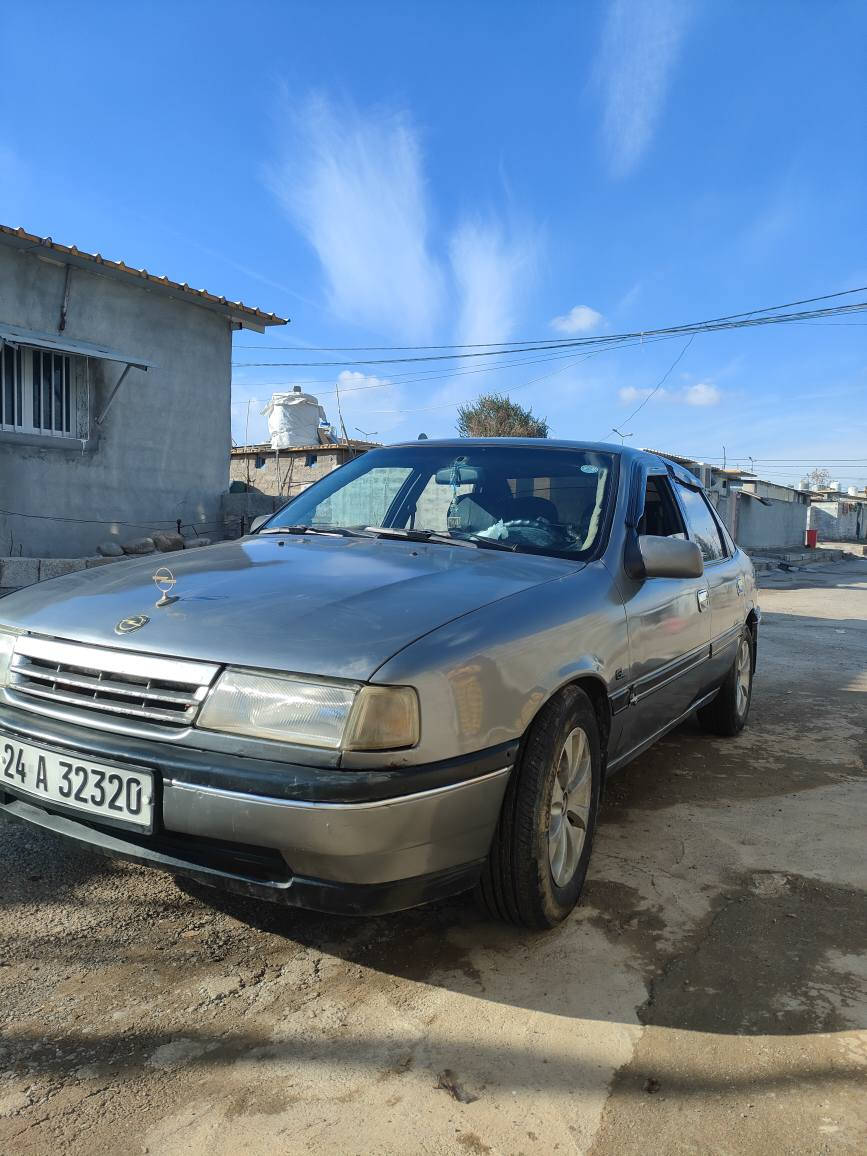 أوبل فيكترة موديل 92 
محرك 18 سلايت كهربا كير و محرك بشرط بدون ضرب سعر 44
*********** اكر, نينوى
