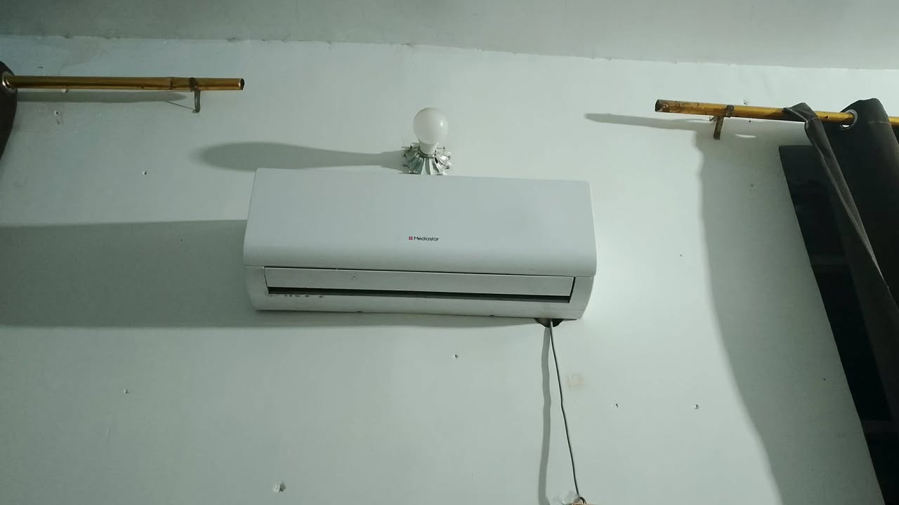 كاونتر  مع سبلت وامكيف للبيع  حله بكرلي


**إذا كنت صاحب هذا الإعلان وتريد حذفه لأي سبب، رجاءا أرسل رسالة إلى الدعم الفني**