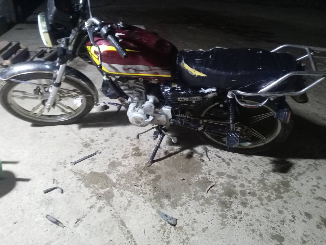 يراني مجفت اليوم مديل ٢٠١٩ للبيع ٢٢٥ وبيه مجال ***********
