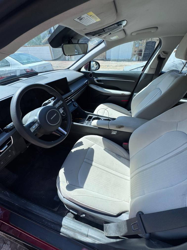 للبيع سونات ٢٠٢٥ ماشيه ٨ الف كيلو بدون ايرباك صور الحادث موجوده بصره حره بأسمي عنواني بصره الحكيميه *********** السعر ٢٠٥ وبيها مجال حمزة, القادسية
