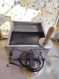 شواية بركر للبيع جديده مستعمله يوم واحد السعر 35 الف تواصل 07876384203