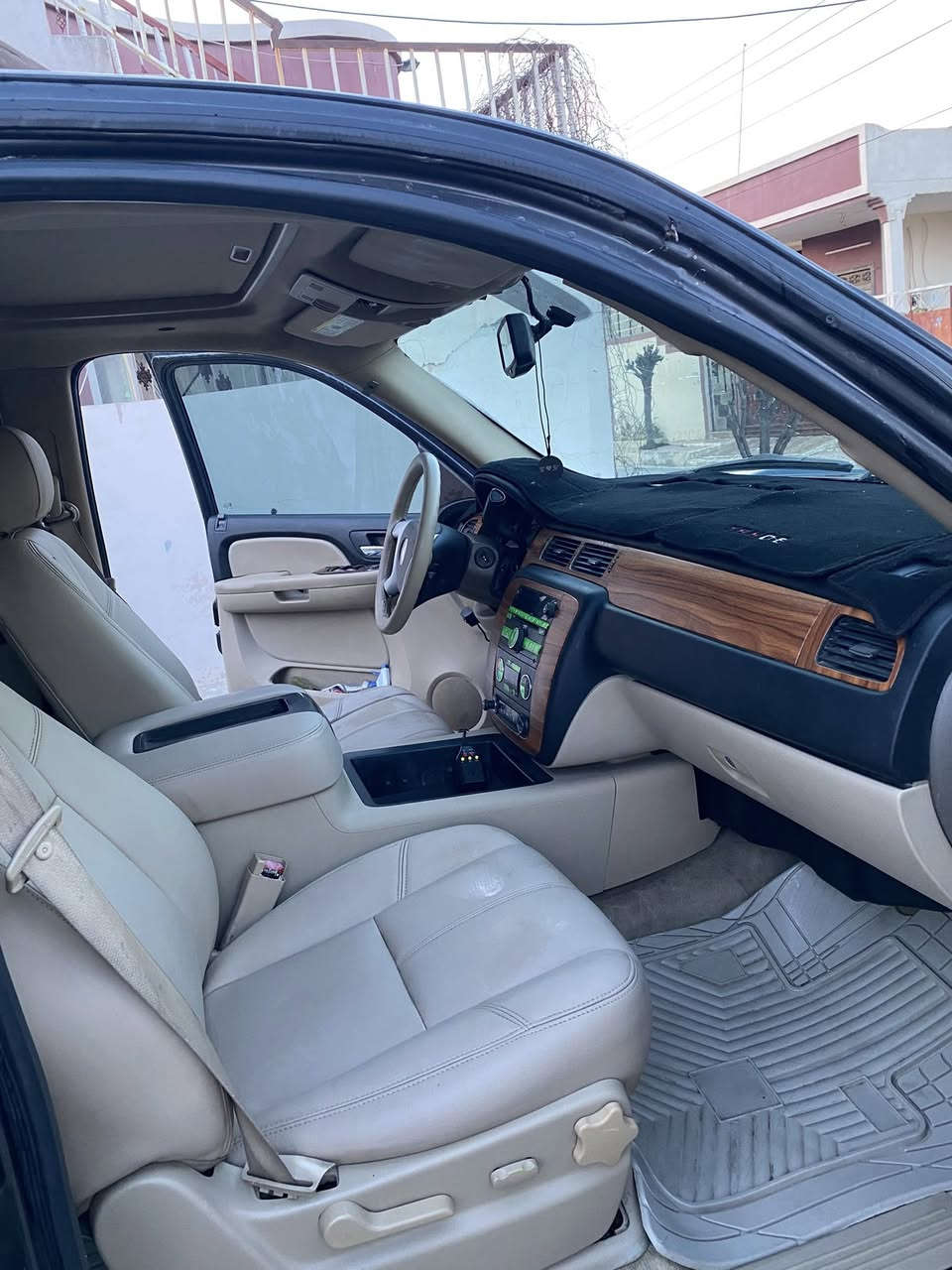 Taho2010z71دووبەیی
ناوزەرد سکلێتەر کارەبایی
تەبرید بەشەرت
کوشن جڵد 
چوار ویل و تایەی لۆک 
تەنجیل و کارەبایی ناو گێچ هەموو موزبووتە
شوێن سەنگەسەر/پشدەر
مشتەری نامەیک بنێرە لەخزمەتم مامەڵە لەکۆمێنت ناکرئ


**إذا كنت صاحب هذا الإعلان وتريد حذفه لأي سبب، رجاءا أرسل رسالة إلى الدعم الفني**