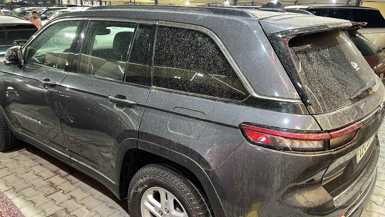 السلام عليكم
جيب لاريدو 2024  ماشيه 16 الف 

قابل للزياده استخدام شخصي

السياره نص فول السعرر288
V6
حادثها جاملغ مبدل وبنيد مصلح ومصبوغ وباب الصدر فقط صبغ لغرض تعديل الون السياره نضيفه صور الحادث بلخاص 

موجوده بكربلاء ***********

***********
