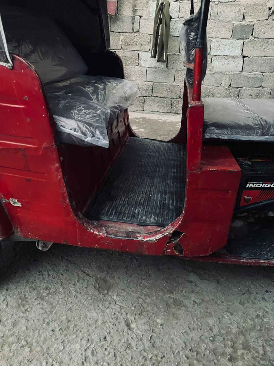 السلام عليكم تكتك موديل 16 بشهر 8 تكتك مال شغل ونضيفه مكينه 20 الكشر شوفت عينك كهربائياته كله شغاله يعني تكتك مال شغل مكاني بغداد حي النصر السعر3100 وبيه مجال الشراي تكتك اوراق كامله


**إذا كنت صاحب هذا الإعلان وتريد حذفه لأي سبب، رجاءا أرسل رسالة إلى الدعم الفني**