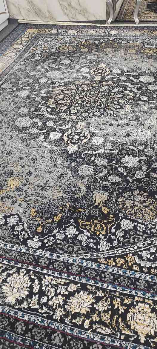 تخم ديوان تركي ٦ نفر مع زوليه ٣*٤ نظافه ٩٥ ٪ سعر ٣٣٠ الف ***********
