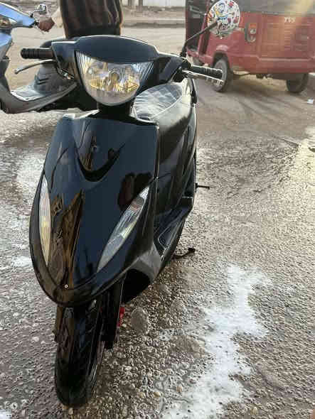 سلام عليكم دراجه ماكس عدله للبيع  بيه كلجات WF رياضي دراجه مامفتوحه شلعه ومعدل خير من الله سعر 950وبيه مجال مكاني العماره حي الحسين الجديد ***********
