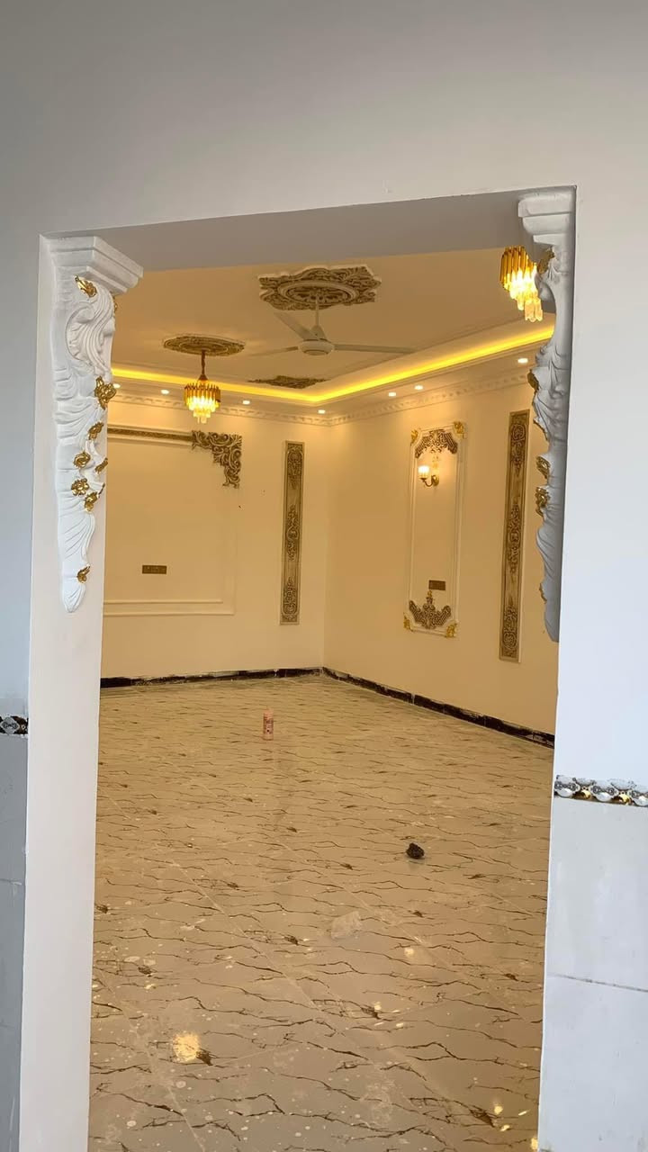 جانب من اعمالنا
ديكور سحب ملكي 💎

#لمسة_ابداع للديكورات 
الداخلية والخارجية 

“ تصميم وتنفيذ جميع الديكورات مواد وعمل كاملة بالاضافة الى كهربائيات والصبغ

- جبسن بورد 
-بوردكس
- سحب ونقوش ملكية 
- كافة انواع الاصباغ الداخلية والخارجية 
- اسقف ثانوية 
- تغليف جدران
- بديل رخام 
- بديل خشب 
- ورق جدران 
-فوم 
- تصميم وتنفيذ واجهات المنازل 

للتواصل الاتصال او واتساب :***********
