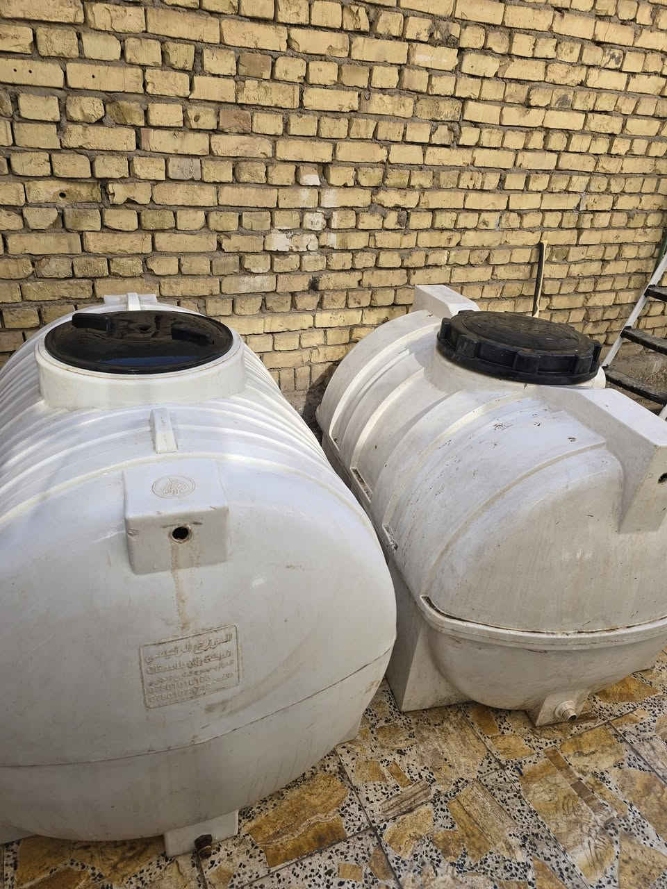 مقطورات للبيع الوحده ب 35 
***********
