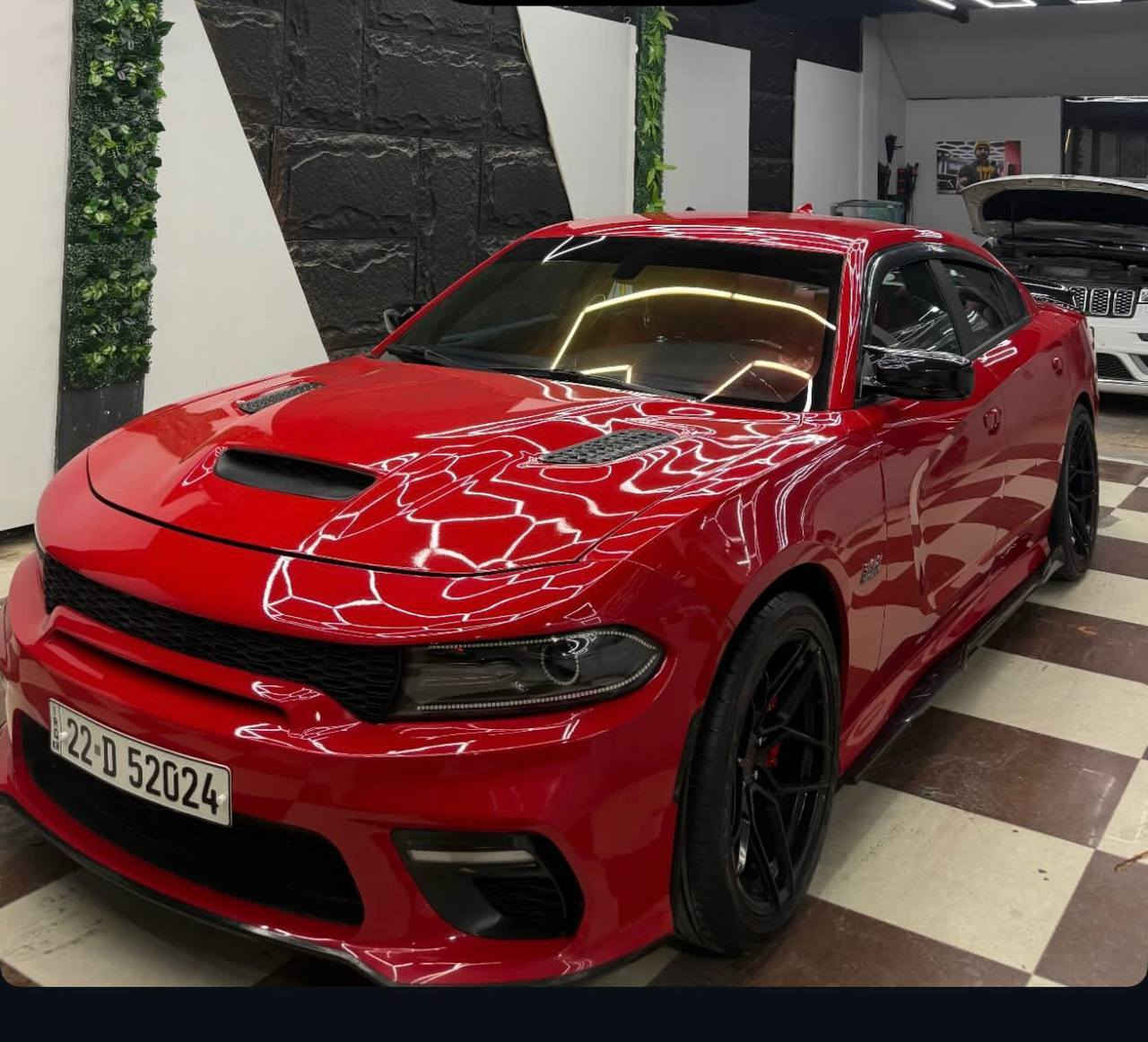 جاجر سكات باك مكينة ٦٤٠٠ موديل 2018
سيارة جاهزة من كول نواحي سنوية بسمي رقم جديد 
تخم تاير جديد ادامة كامة شوتة srt مبرمجة او عليهة تفريغ ✈️
لايتان زينون ليد متغير حبيبات 
ويالة روهانة اسود لوك 
دركة ار بي ام 
داخل تخم دشبول كاربون فايبر 
علية بونين srt ثلاث فتحات او بند بلادي موجود 
دعاميات خلفي امامي واي بدي بدون نفاخات امحدث كامل ٢٣ى
دفيوز او كت كامل دوسات جانبي srt 
داخل احمر سكات باك  
بل نسبة ضرر سيارة لا سبوغ لا معجون سيارة بيهة شبر بارد بل بونيد او شبر باب خلف سكن يعني مكانين بارد اقل شبر هم 
بل نسبة سعر مال بيع سعرة ٢٣٠ $ شباب قليل متواجد عل فيس 
رقم ***********
