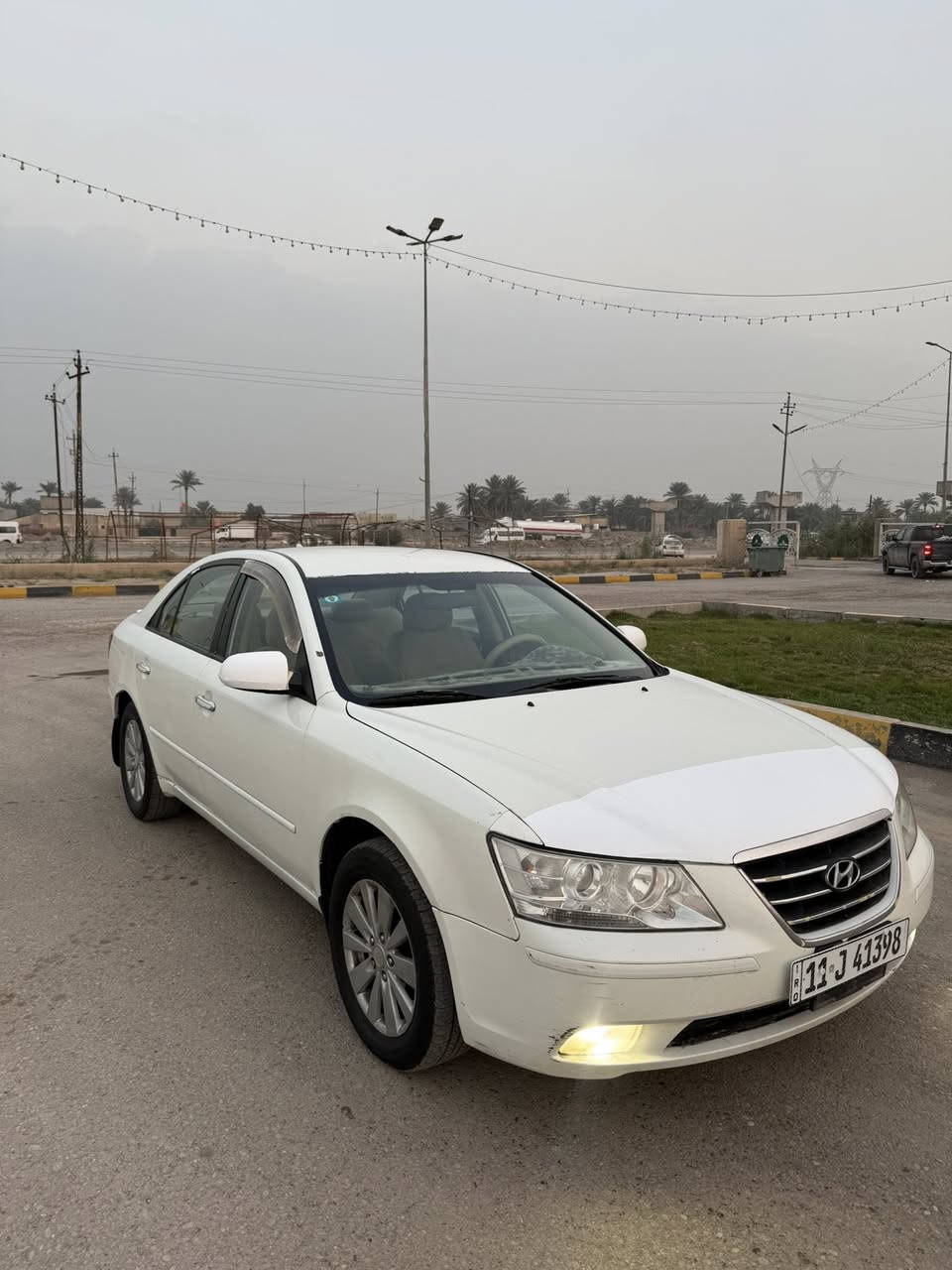 السلام عليكم سوناتا مديل 2009 وارد أمريكي حادثهة جاملغ خلفي بدون دواخل سياره مصبوغه عام اثر تكشير بدون حادث سياره ليبل واحد ماعد جاملغ امامي مبدل محرك2400دوش محرك وكير وصدر مكفول رقم بغداد الدولي بسمي سياره جاهزه السعر 98وبيه مجال   مكاني بغداد المحموديه  ***********
