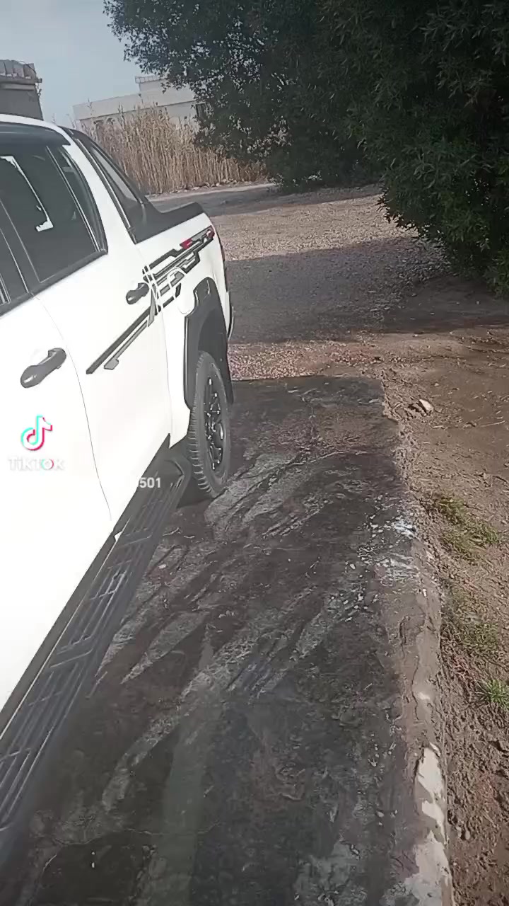 السلام علیکم سیاره فنجر موديل ٢٤ سیاره جدیده زیرو كفاله عامه حتى من الشخط كامل مواصفات ماشيه ٣٥ الف هسه توه مرقمه رقمه بغداد السعر اتصال على الرقم *********** المكان بابل
