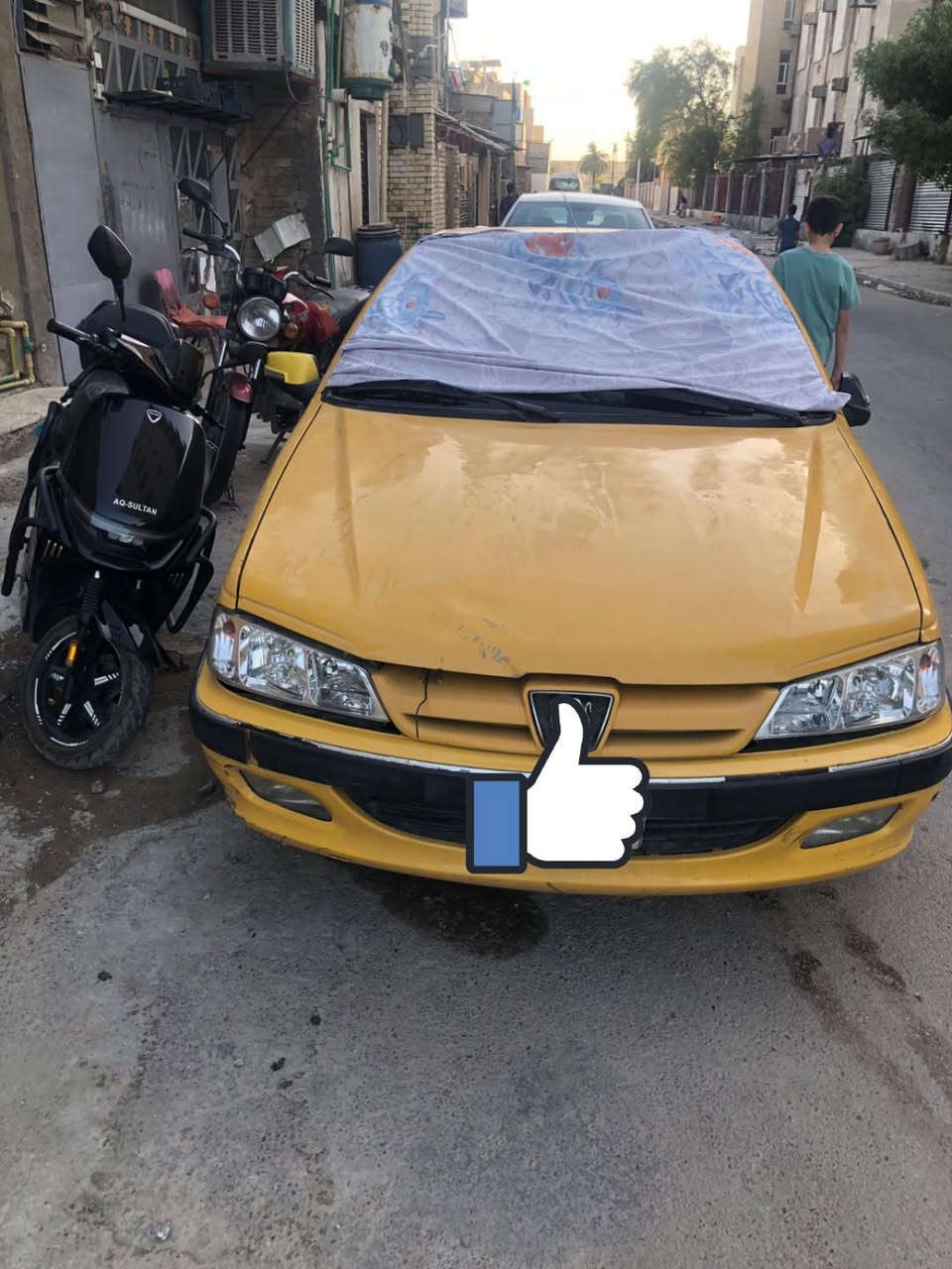 السلام عليكم 
بيجو بارص ٢٠١٣ رقم بغداد صورها مثل مواضحة تحويل مباشر السيارة جاهزة تبريد شغال سيارة كبل للشارع رايدها ب٣٤ وبيها مجال بسيط 
مكان السيارة بغداد الاعظمية
***********
