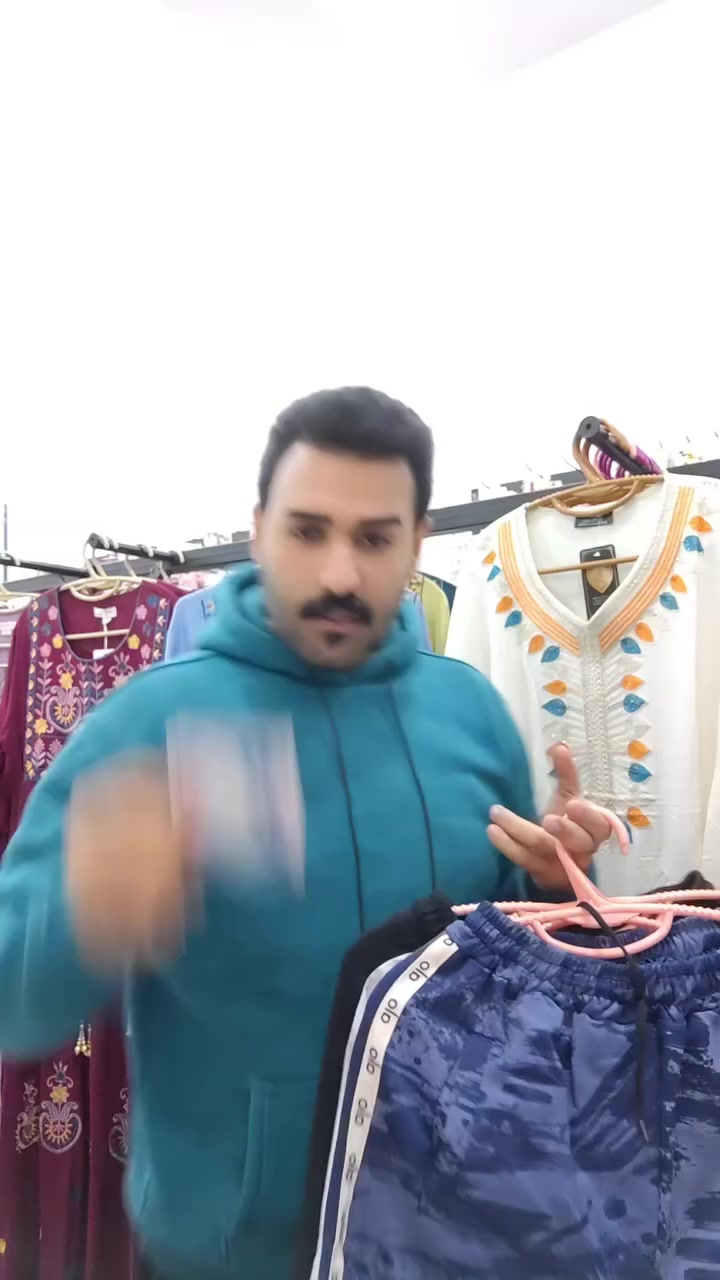 ب 5,000 بس البجامه ال 110 
مجمع توفي📍 التاجيات شارع جاسم ماركت مقابل سنتر التاجيات وقرب البوادي
توفي تاجيات


**إذا كنت صاحب هذا الإعلان وتريد حذفه لأي سبب، رجاءا أرسل رسالة إلى الدعم الفني**