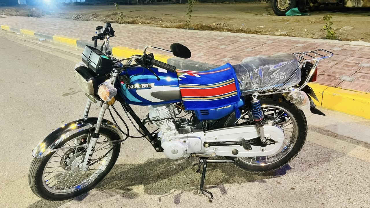 السلام عليكم
الاصيل للبيع 🔥🪬
دراجة اربعه كير امتياز 2023 فول واحد على واحد مكفوله من التاير للتاير مكينة خير من الله مكينة غطاس شلعة ومعدل فول اوراق اصولي السعر 1200 وبيها مجال للشراي 
للاستفسار 
*********** 
***********
