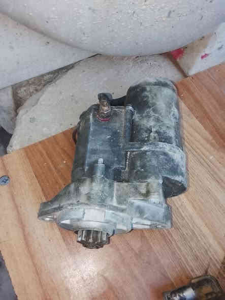 للبيع كير كرنفال ويا دينمو و سلف السعر 200 المكان بغداد ***********
