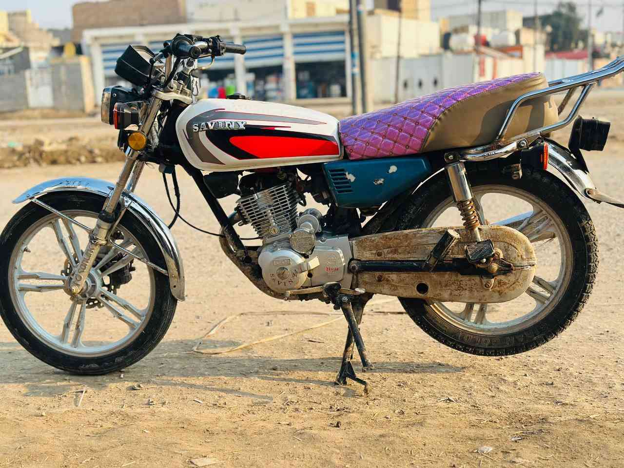 السلام عليكم...
دراجه  للبيع أوراق موديل 21

ب450 
***********
مكاني القاسم الجديدة
