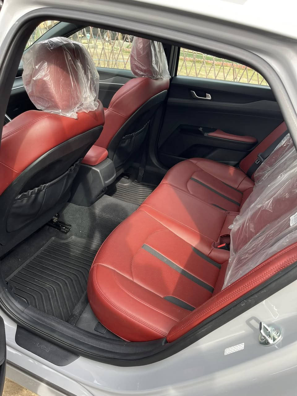 كي فايف موديل 2024 حادث قبق الجنطه جاملغ الخلفي بي بارد لون سمنتي فول مواصفات مكان بغداد السعر 227


**إذا كنت صاحب هذا الإعلان وتريد حذفه لأي سبب، رجاءا أرسل رسالة إلى الدعم الفني**