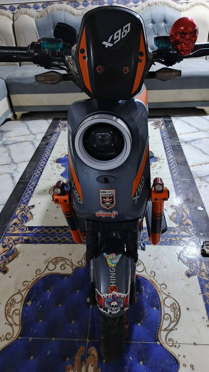 سلام عليكم  دراجه للبيع 900X مقفوله عن العضلات خمس بطاريات حجم 33 امبير دراجه بصمات اثنين السعر 500الف بيها مجال عنوان بصره خمسه ميم شارع بيضان رقم الهاتف***********
