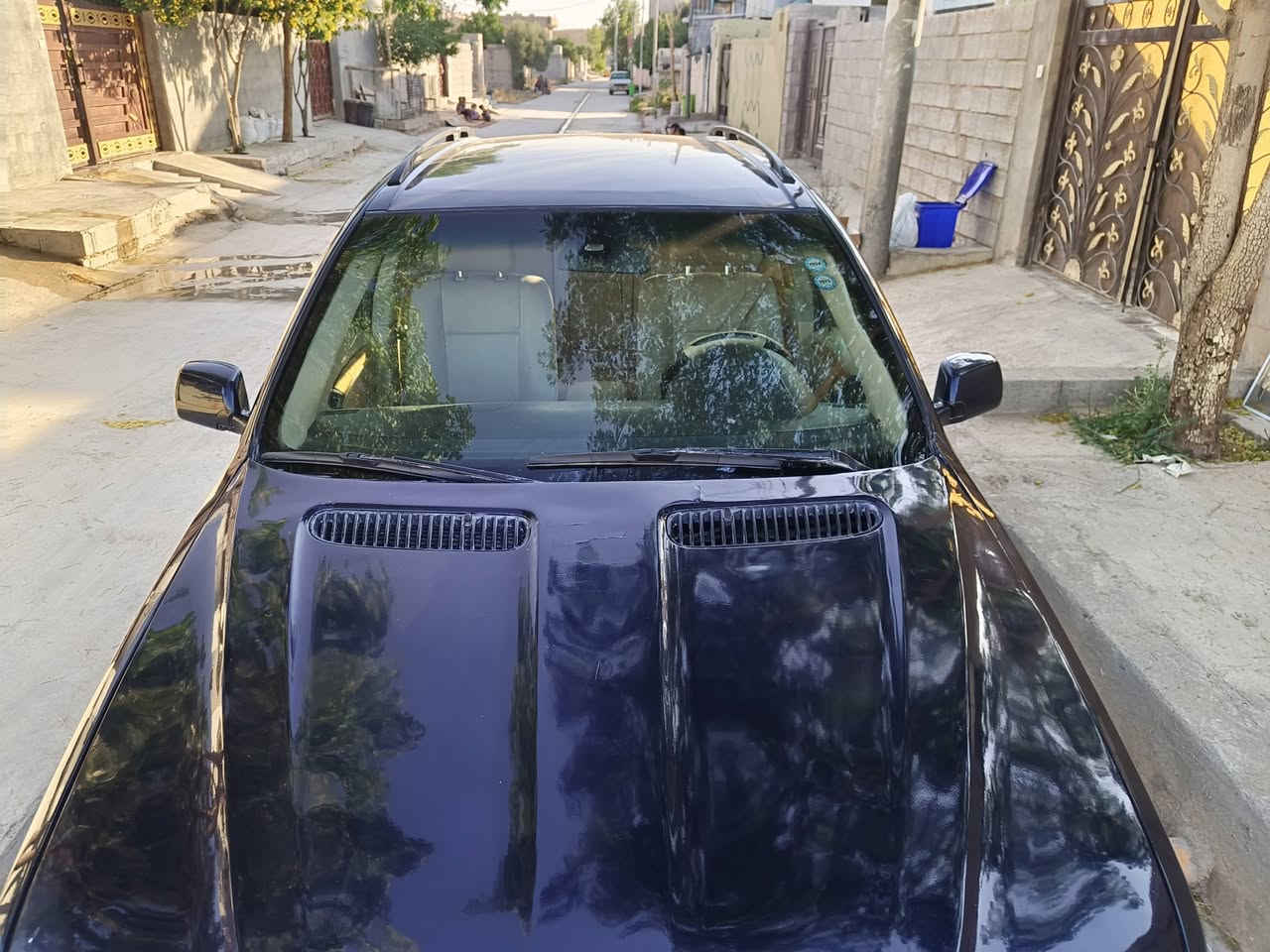 سلام عليكم اخوان x5e53بيع اومراوس حسب القناعه كير اومحرك جديد باتري جديد لايت زنون سياره خير من الله تبريد كامل منضومه مكاني بغداد خاتفين مصبوغه عام جماليه منوره الجراد بشرط وعندي صوره قبل الصبغ بدون ***********رقم سليمانيه
