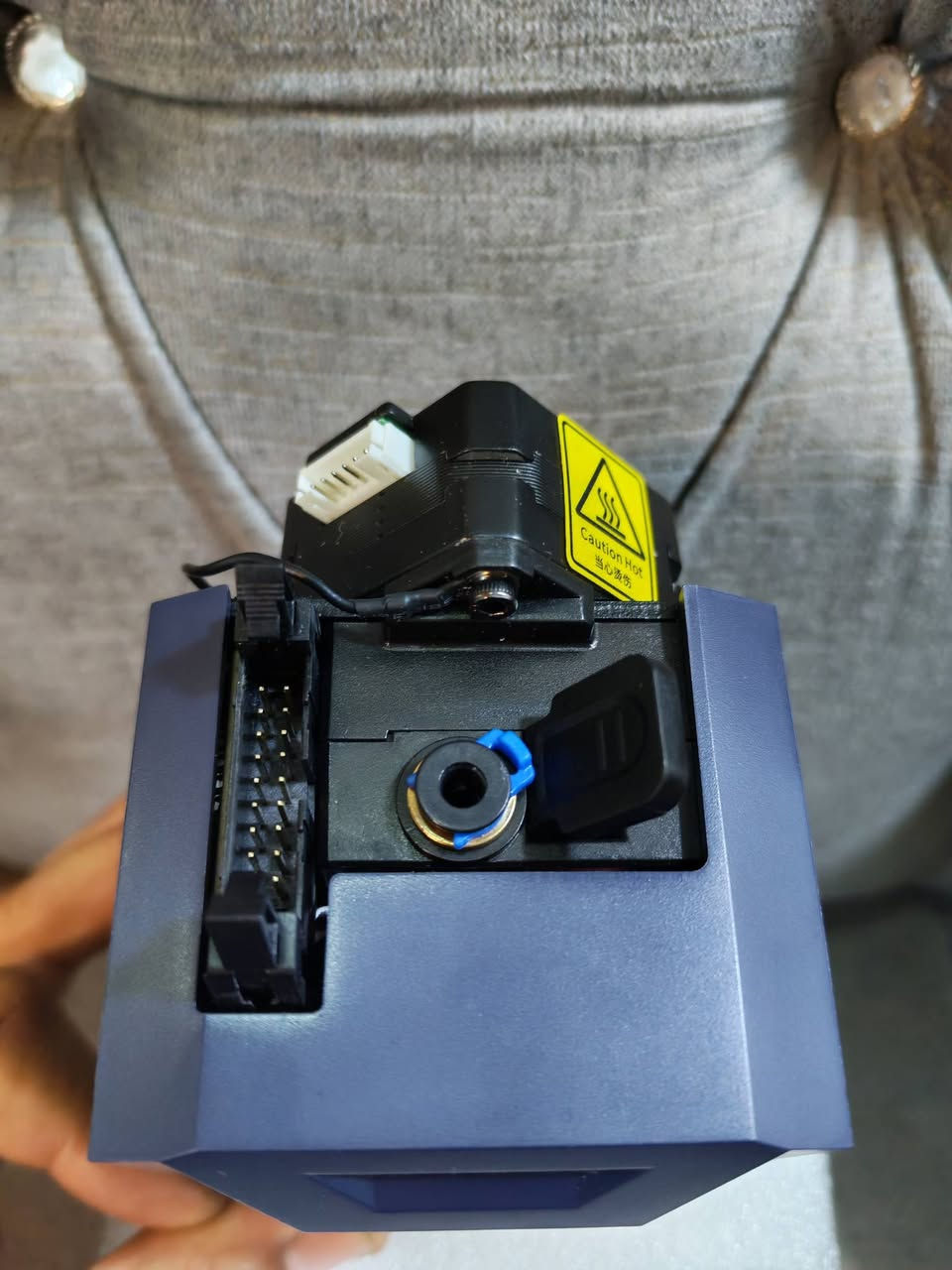 السلام عليكم
هوتند طابعه 3D جديد سعره ٤٥ الف


**إذا كنت صاحب هذا الإعلان وتريد حذفه لأي سبب، رجاءا أرسل رسالة إلى الدعم الفني**