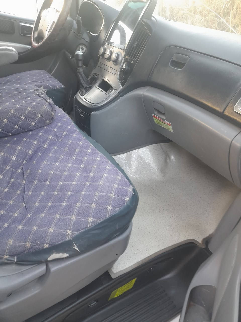 للبيع ستاركس مسكر موديل ٩ بابل انكليزي سنويه لغاية ٣٠ مكفوله من الحادث صبغ الجاملغ الخلفي الأيسر محرك جيد سبلاين تبريد ثلج السيارة كامل مواصفات كير عادي السعر ١٣٠$نقد وتحويل ثاني يوم موبايل ***********المكان بغداد بسمايه ناحية الوحده تحياتي لكم
