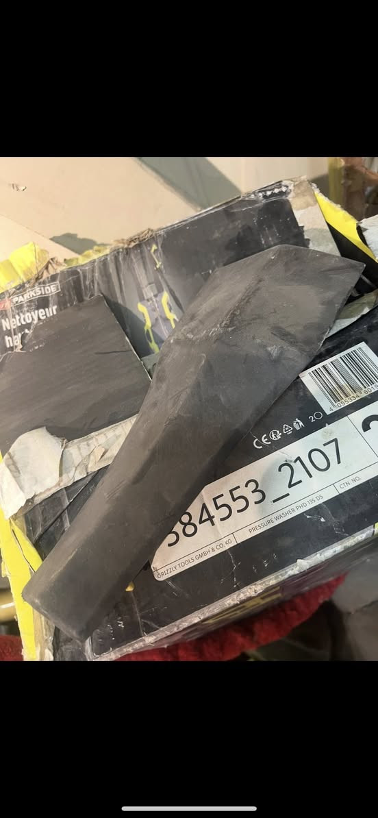 اغراض رام ريبل.
لي تفيده يتدلل كلشي ينزله بلتعليق اكتبلة السعر  
***********
