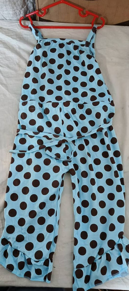 ملابس اطفال سعر القطعة 5الف موجود توصيل داخل كوت 2000دينار


**إذا كنت صاحب هذا الإعلان وتريد حذفه لأي سبب، رجاءا أرسل رسالة إلى الدعم الفني**