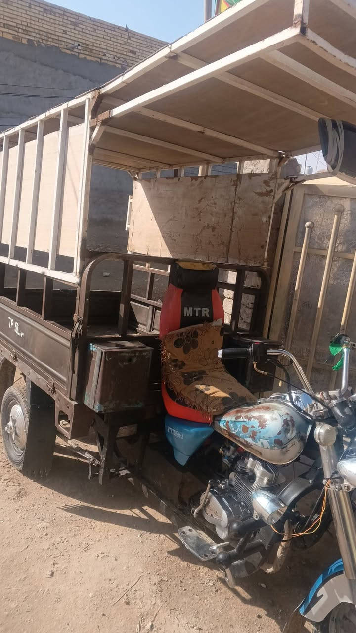 سلام عليكم ستوته امتار للبيع مديل 16اوراق اصوليه السعر مليون وستميه وبيها مجال ستوته شوفت عينك مكفوله من دعاميه لدعاميه نكره سلف العنوان شنافيه صوب الخسف ***********
