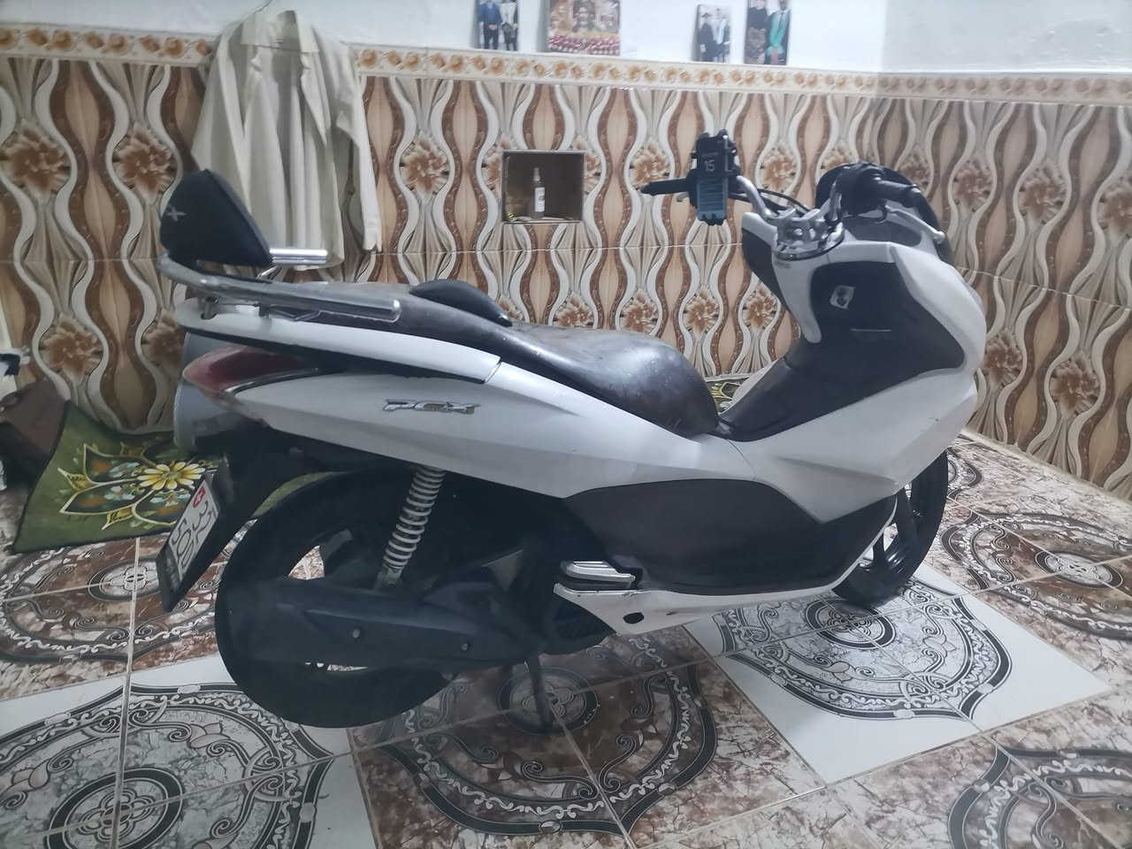 البيع. بي سي اكس.  مديل 16. جيل الاول.  محرك 125 مكينه مكفوله سعر 1350 بيهه مجال وتصال مراوس حسب قناعه  الكوت حي الجهاد ***********///*********** وشراي  بي خير ويدلل
