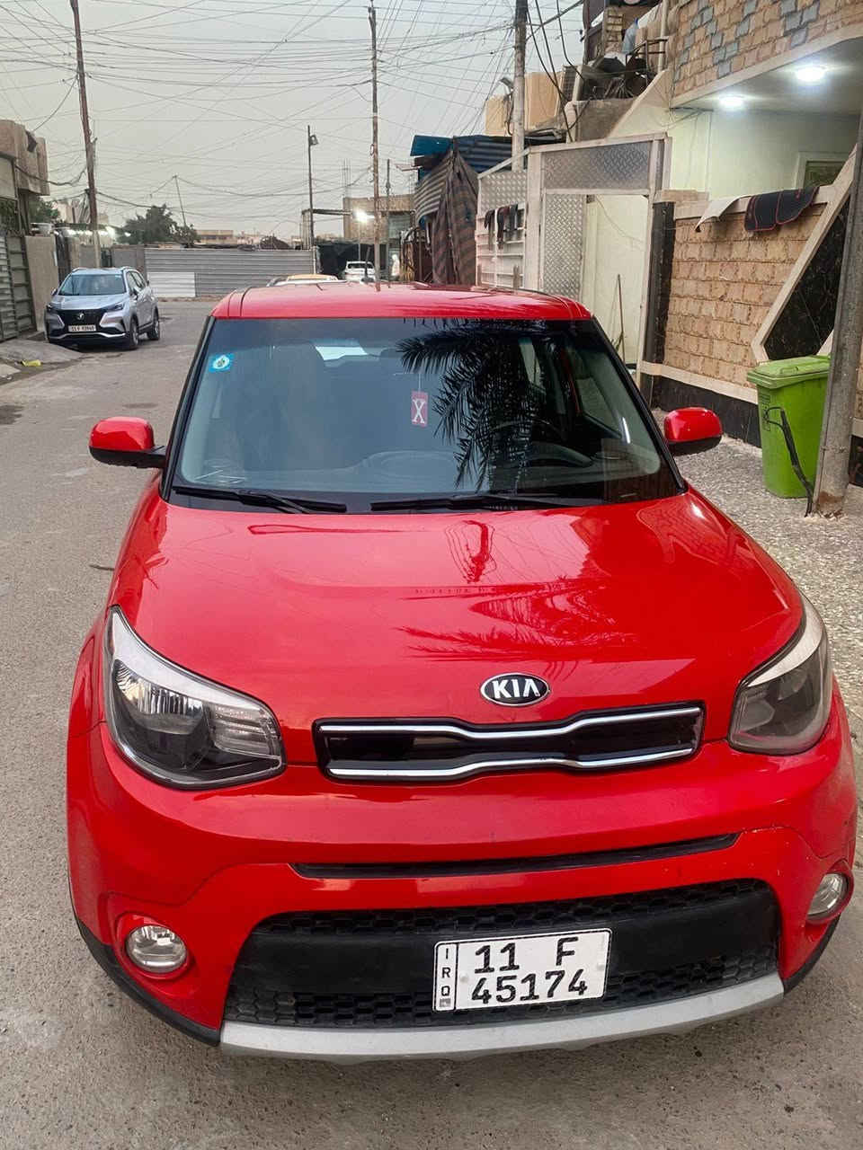 السلام عليكم كيا صول وراد امريكي نظيفة (موديل 2019)حادثها جنطةفقط بالعراق صاير بيها صبغ جاملغ أمامي ماشية  ٦٥ مكان السيارة بغداد (السعر 117)بيها مجال
للاستفسار: *********** // ***********
