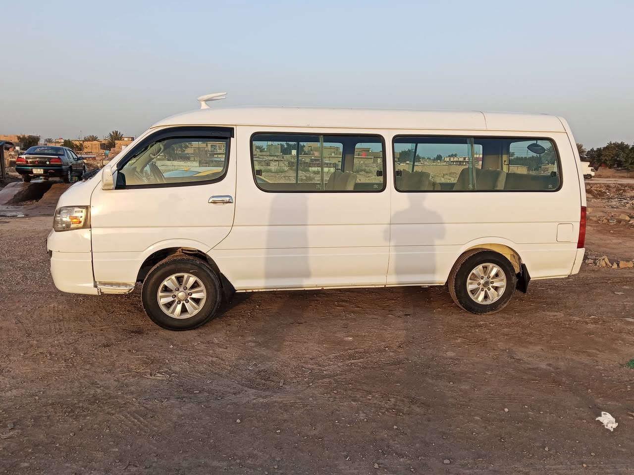 جمبي 2015 سياره حلوه وجاهزه ومكفوله من الضربه وصبغ  ورقمه جديد وسنويه جديده لاتصال على الرقم ***********
