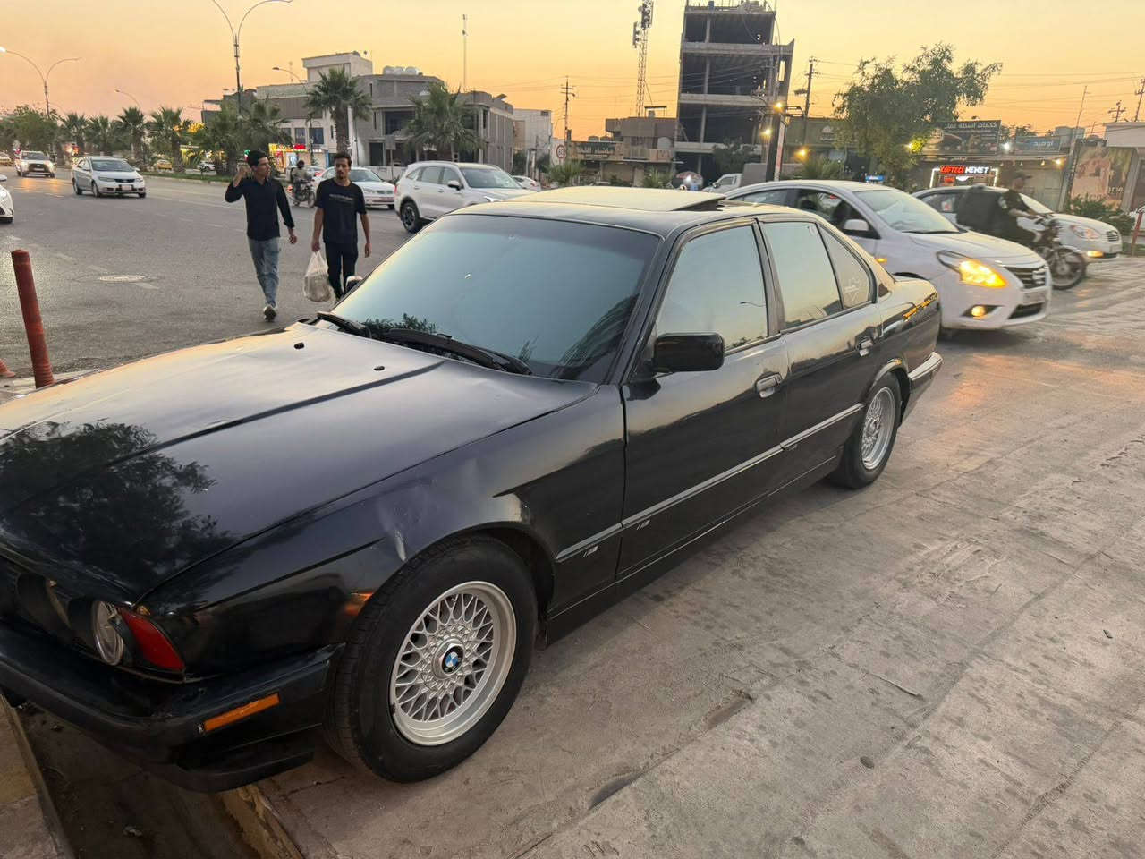 سلام عليكم بي ام موديل 91 حجم 25 محرك 28 بومه لاصرف لابخار رقم اربيل سنويه منتهيه بال 20 شرط التحويل كهربائيات كله شغاله بجم عريض 95 سياره مابي اي نقص اربع تايرات وياله خليه بالجيس صدر امامي خلفي كير محرك كله بالشرط مابي اي نقص شغل واطلع مكاني كركوك رقمي *********** ملاحظه بيع او مراوس السعر 38ورقه وبي مجال رجائن مو شراي لادوخني وكلشي موجود بالسوك تحياتي
