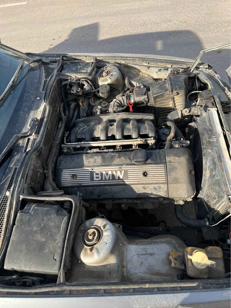 فرۆشتنی خێرا بیئێم دەبلیو ئی ٣٤ مۆدیل ١٩٩٢ فول ماسەفات مەکینە ٢٥ ی سەقەر فرەی کرینگی لەبن یەکە ماشاللە وەک سەعاتە سەیارەکە تابلیی ماشاللە ی دەوێو بەرچاوە سوبخ عامەکی یەک جار جوان کراوە
لایت ئەڵقەو پێش پان دەعامی M
مەکینە ٢٥ ی سەقەر
تۆماتیک گێری 2 ی عادی ٣ ی عادی ٤ ی عادی کامل مزبوتە
دوگمەی سپۆرت ئیش دەکا
جامەکانی بەس سایەق ئیش دەکا ئەوانی تر کارەبای بۆ نەچوە ماطۆرەکانی ئیشدەکا
داعامی دواوەی لەگەرە ئەویش M
خایسو شتی نیە سایرەکە خزەمت کراوە 
تایەو ویلی نوێیە عەسیرەکەی خاوێنە بەس یەک عەسیری دواوەی نەقسە 
سڵایتی کامل ئیش دەکا دەکا ناو غورفەی خاوێنە 
بێمەسروفە موس براوە بەشەرت 
سەیارەکە یەک سەنەویکەسکی لەگەرە ئەمن بە علوج دەیفرۆشم کێشەی مەدەنی قەرداری دزیاری بەشەرتە رەقەمی دواوەی لەگەر پشتەوە هەردوک اصلیە 
سەعری٢١ وەرەقەیە مەجالی تیدایە ئەگەر موشتەری نی خێرت داگاتێ سەری خۆتو ئیمنیش مەیە شێنە لە هەولێرم ئەوەش رەقەم مۆبایل بۆ پەیوەندی کردن *********** یاخود نامە بنێرە جواب دەدرێیەوە أربيل, العراق
