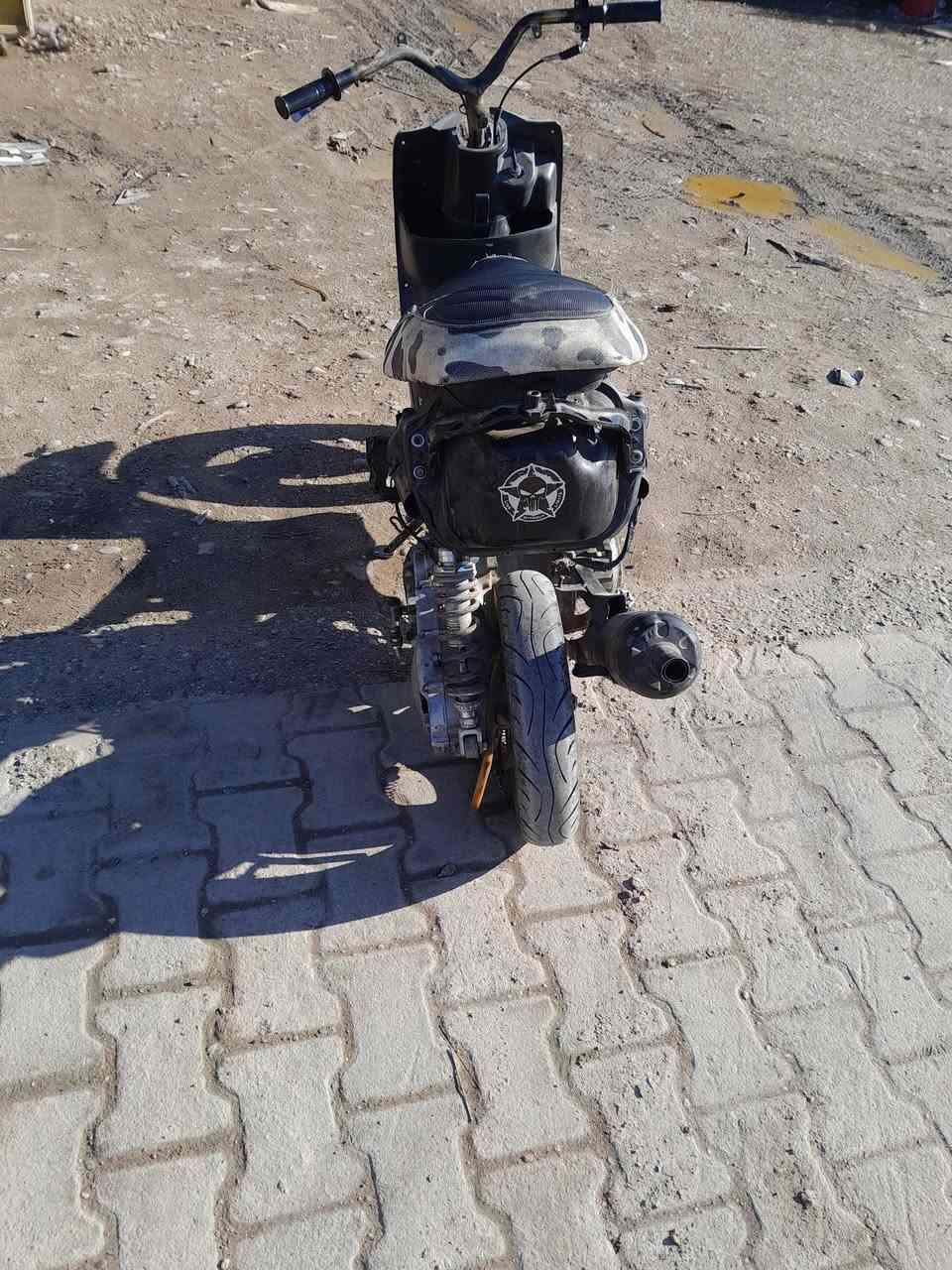 السلام عليكم ماكس عدلة مال لعب
شغالة هندر  يرادلة ترتيب
سعر ٢٥٠ العنوان بغداد يوسفية قصر أوسط ***********
